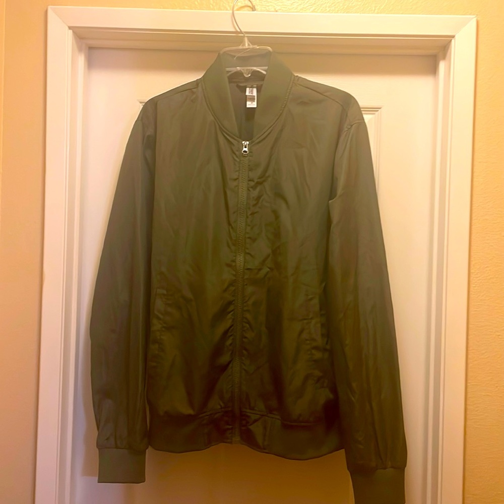 Stylish Olive Colored Nylon Jacket - image 1